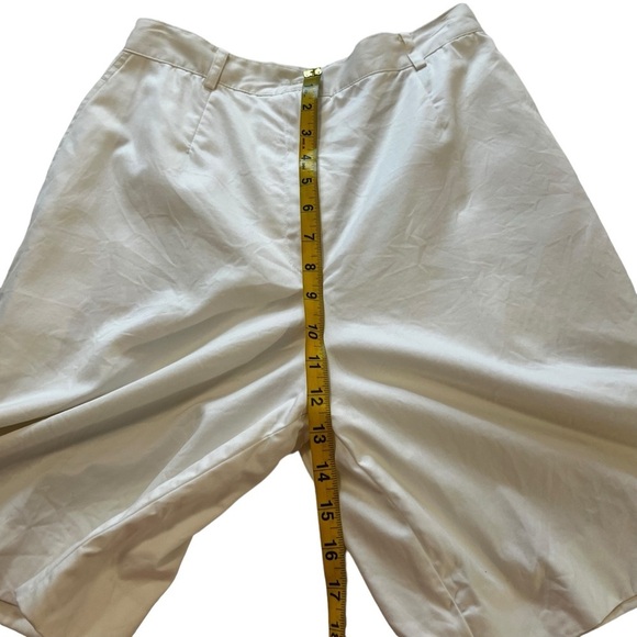 Givenchy Women’s Longline Golf Shorts White Pockets modest high rise 26 vintage - Picture 5 of 16